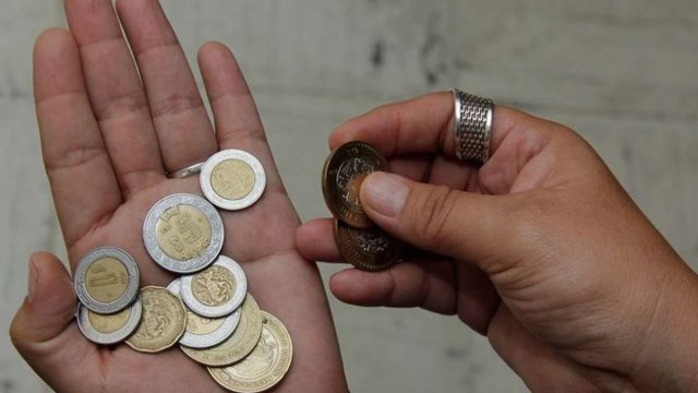 Proponen aumento al salario mínimo