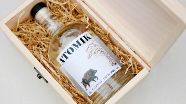 Atomik el vodka elaborado con granos de Chernobyl