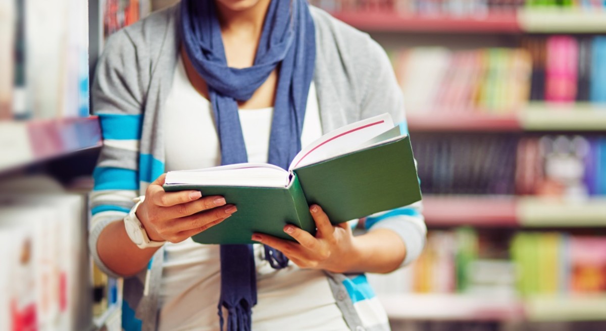 8 libros que debes leer en lugar de obtener un título en negocios