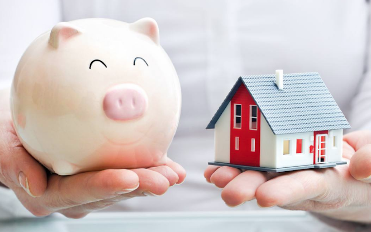 ¿Qué te conviene más, invertir o ahorrar?