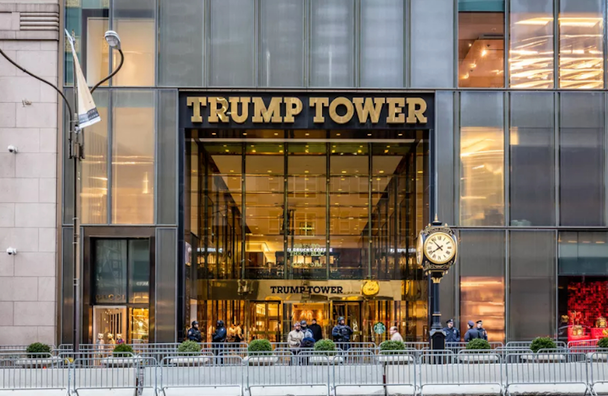 Roban 353,000 dólares en joyas de la Torre Trump