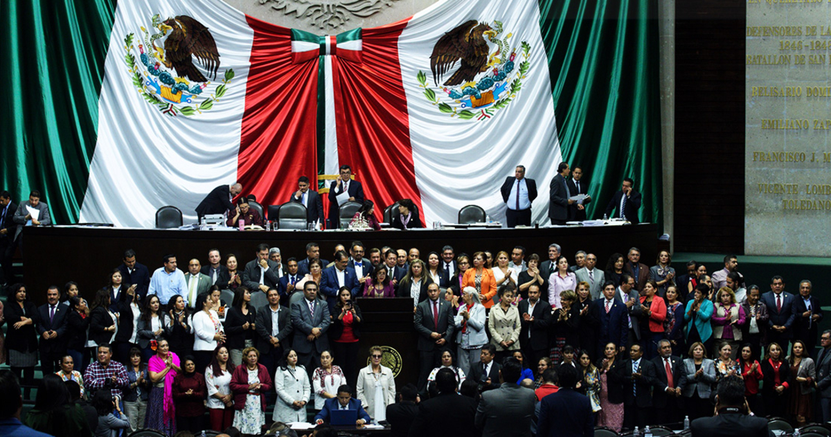 Con la Ley de Austeridad funcionarios ya no podrán gastar en estas cosas