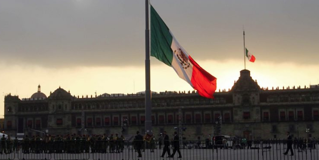 bandera de México, Datos Curiosos, 