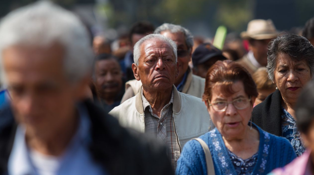 Pensiones de todos los trabajadores mexicanos equivalen al 156% del PIB: especialista
