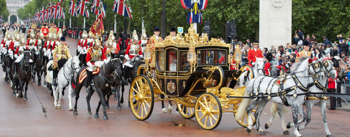 Palacio Buckingham ofrece trabajo