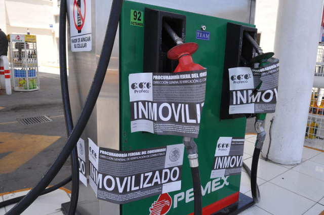 Sellos de la PROFECO en gasolineras