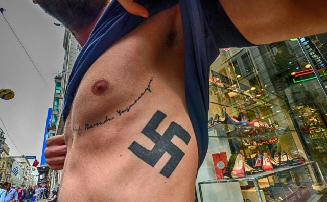 Imagen: Tatuaje nazi, 30 de octubre de 2019 (Imagen: Especial)