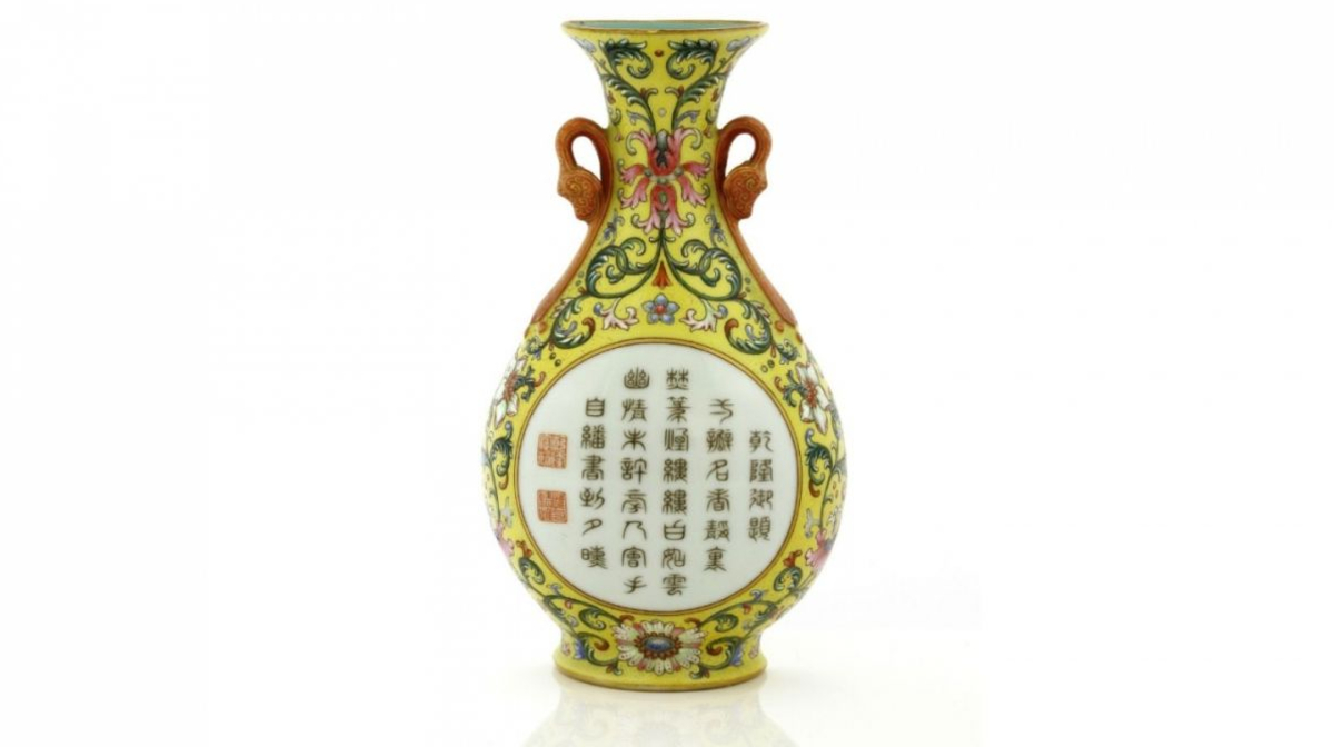 Compra jarrón por un dolar y valía millones de pesos