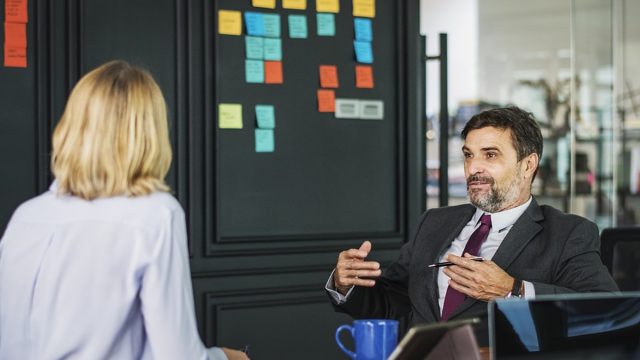 Hablar otros idiomas te dará más salario
