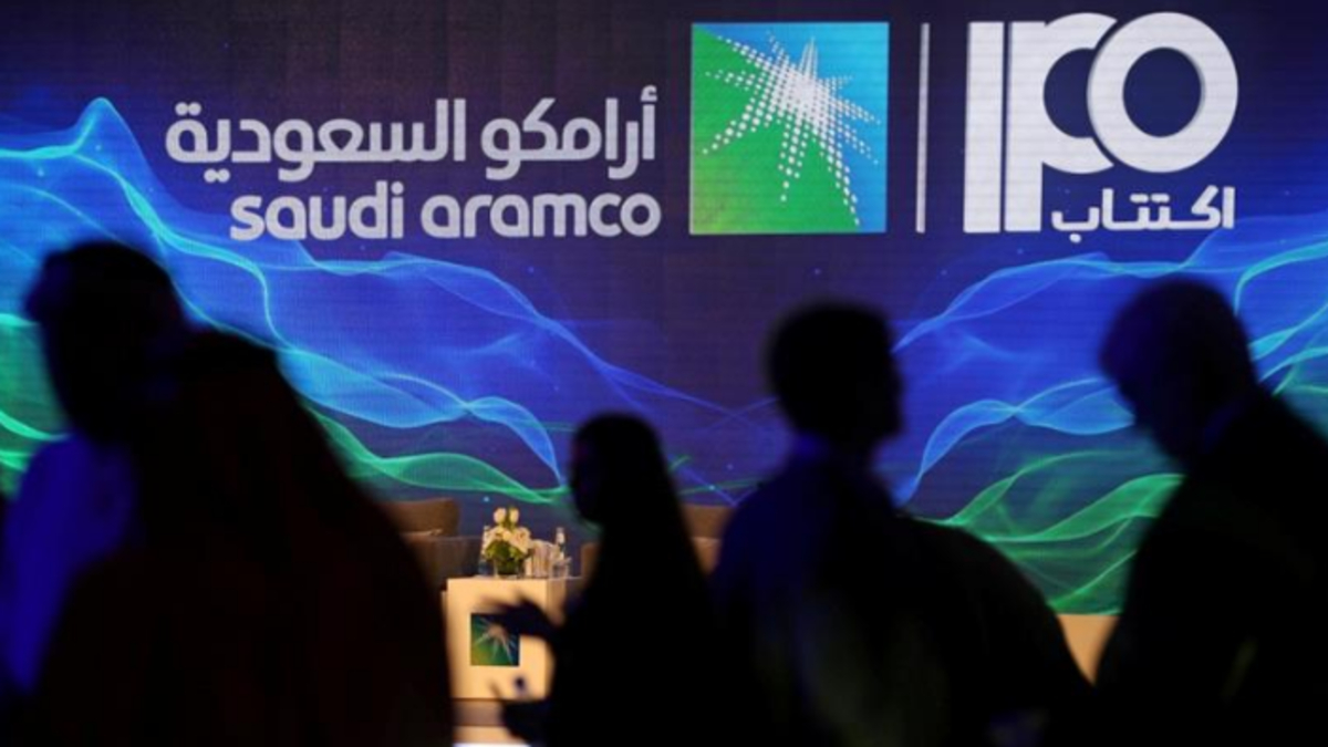La petrolera más grande del mundo, Saudi Aramco, se queda corta para su salida a la Bolsa