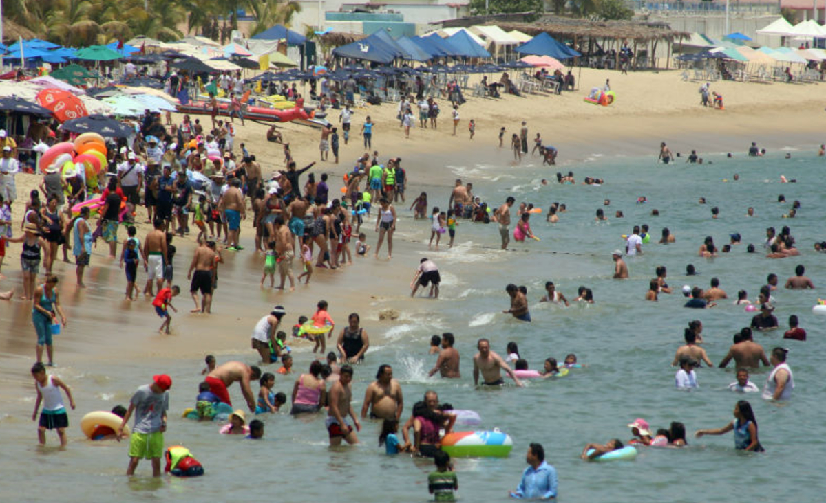 Secretario de Cultura de la CDMX propone eliminar los “puentes” de descanso