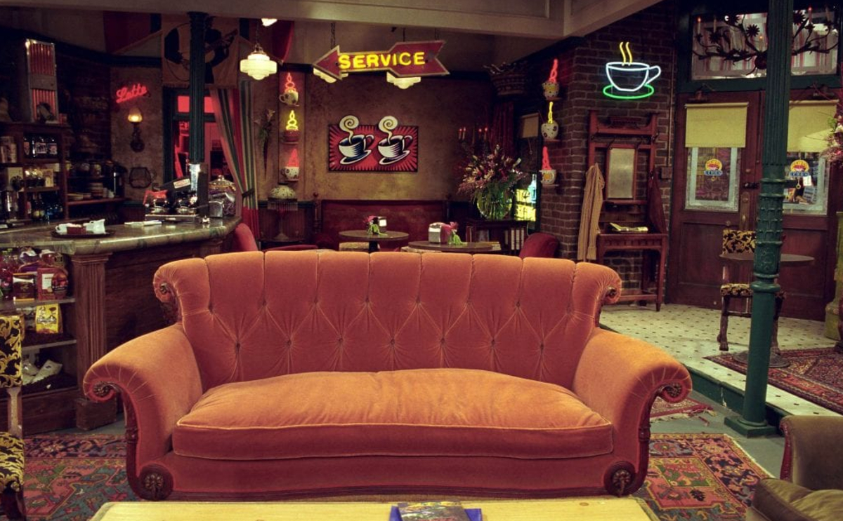 Para celebrar los 25 años de ‘Friends’ organizan subasta de artículos de la serie