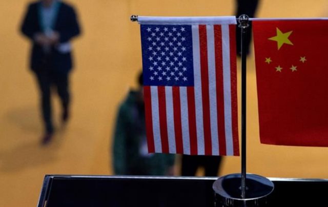 Imagen: Banderas de Estados Unidos y China, 8 de noviembre de 2019 (Imagen: Especial)