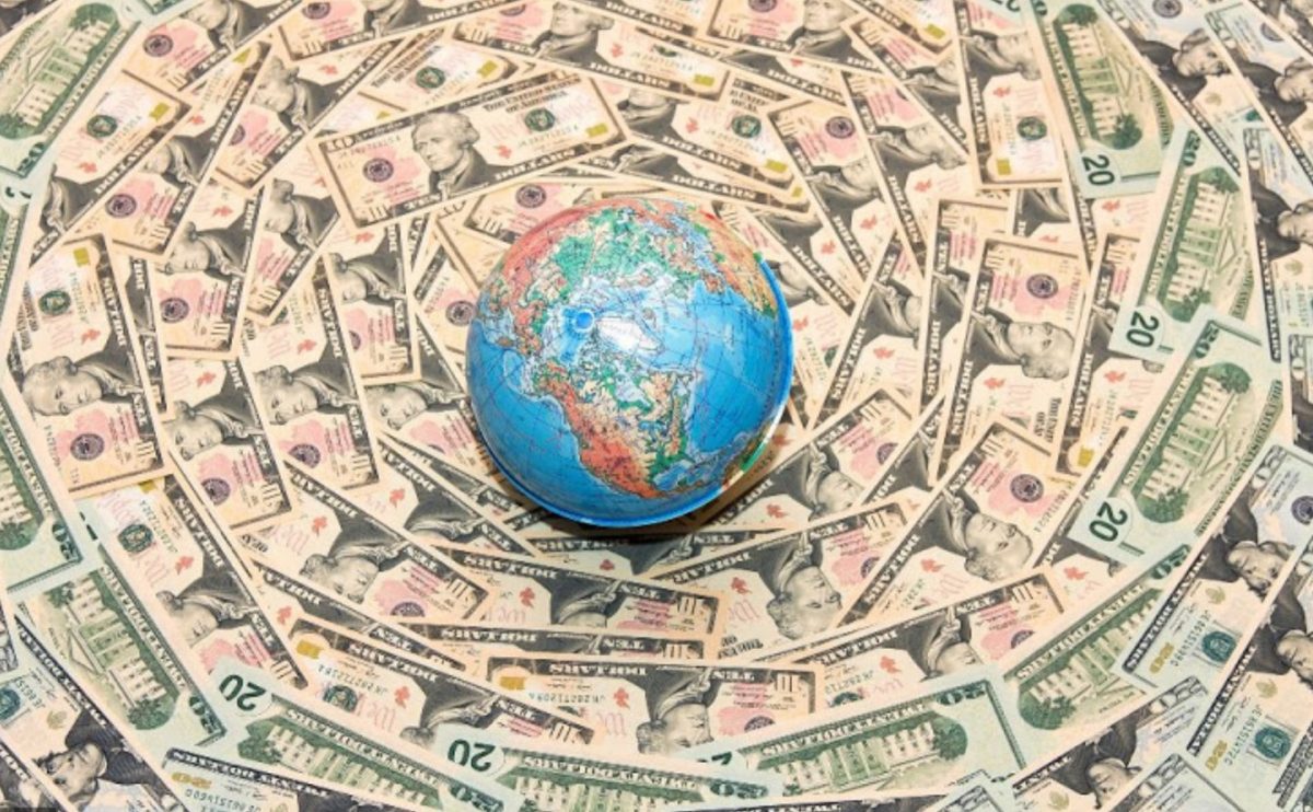 Deuda del mundo es de 230% del PIB global, revela el FMI