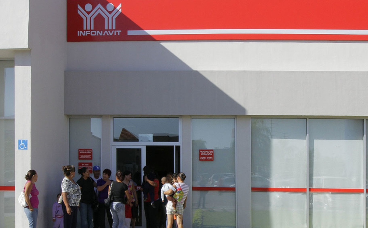 19 de diciembre 2019, Unir los créditos Infonavit, personas, oficinas, crédito hipotecario, Infonavit