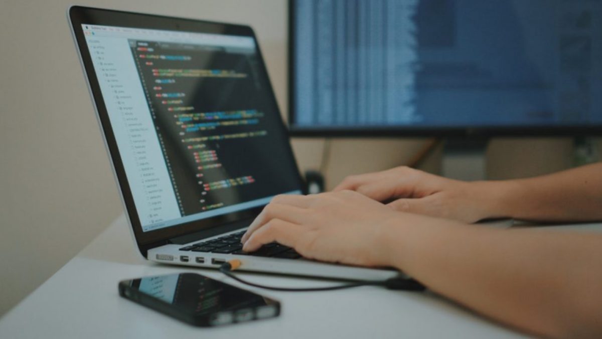 Google te enseña a programar por 20 pesos al mes para que tengas trabajo