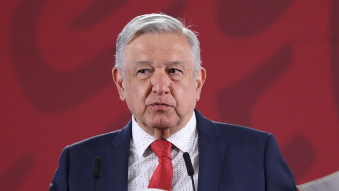¿Cuánto gana AMLO realmente? La pregunta de Banxico en la Corte