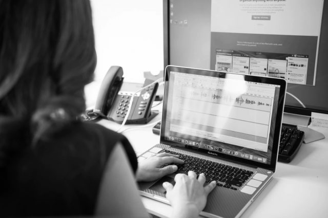  trabajo liderado por una mujer (Imagen: Unsplash)
