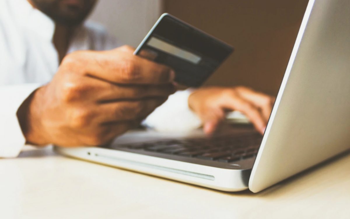 ¿Te bajaron el límite de crédito en tu tarjeta?, no eres el único