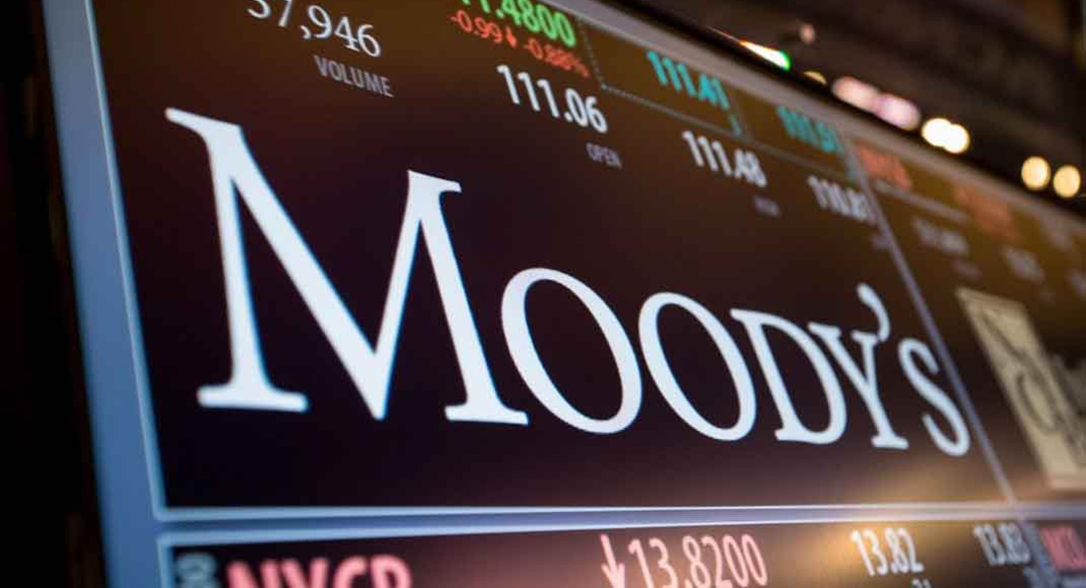 Moody´s recorta calificación de México y le asigna perspectiva negativa