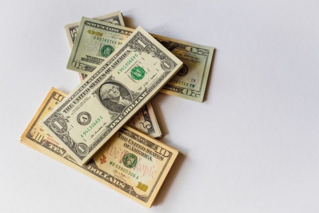 Cierre del dólar, Precio del dólar Billetes de dólar (Imagen: Unsplash)