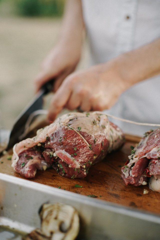 Corte de carne de carniceros (Imagen: Unsplash)