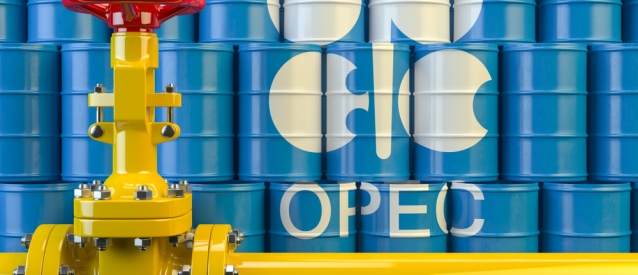 Insisten Rusia y Arabia Saudita en respetar las restricciones sobre la producción petrolera