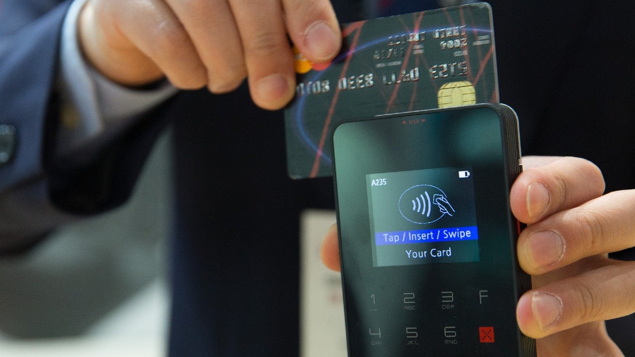 Qué es el skimming la estafa que afecta a tarjetas bancarias