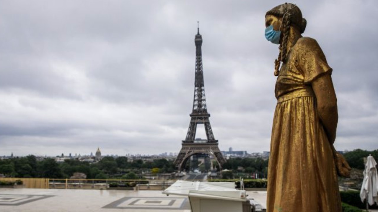 Francia promete 1.17 mil mdd a empresas afectadas por toque de queda