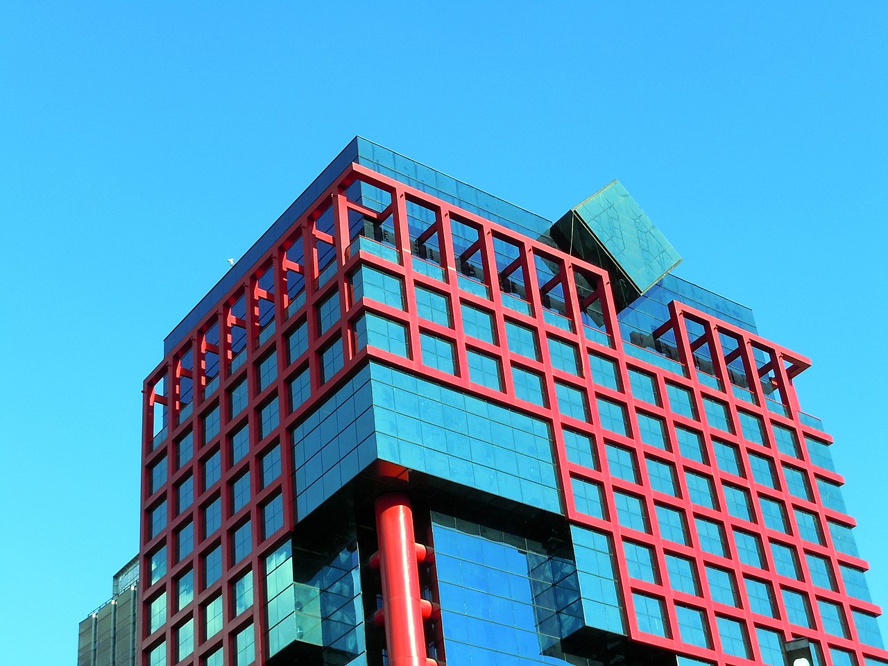 CFE reporta ganancias por 28 mil 935 mdp en tercer trimestre