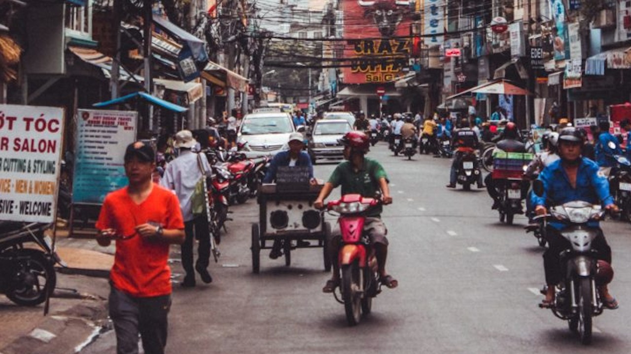 China avanza a pasos agigantados en recuperación económica por delante de EE.UU.