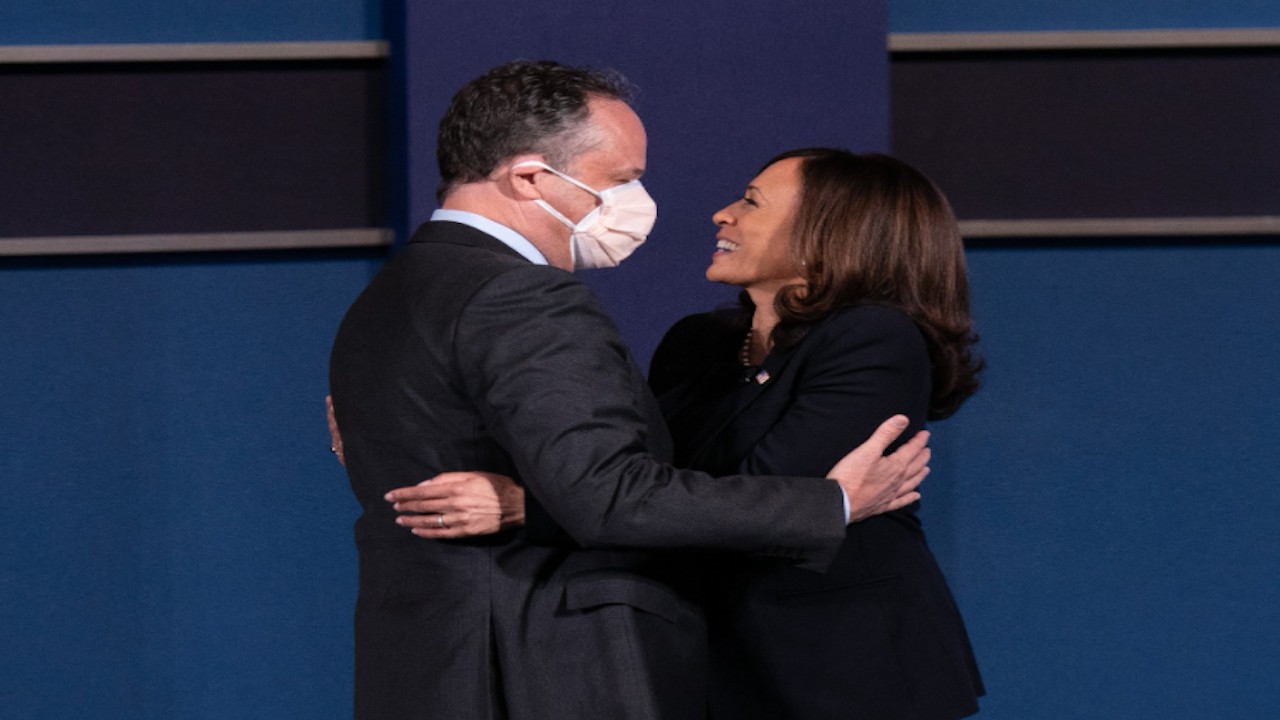 Lo que hace una buen desempeño, Kamala Harris recauda 15 mdd para los demócratas