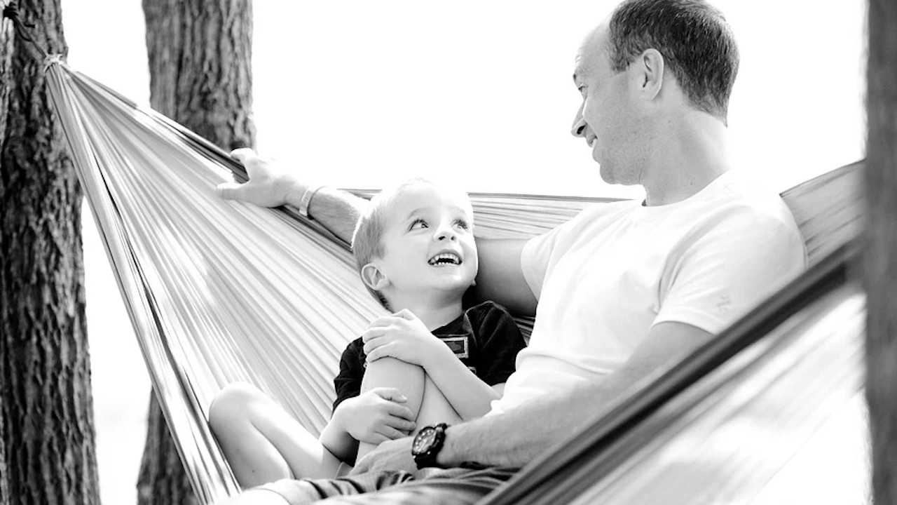 ¿En qué consisten los apoyos a padres solteros en CDMX?