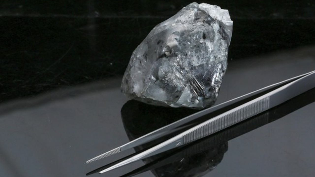 Descubren diamante en Botsuana, uno de los más grandes del mundo