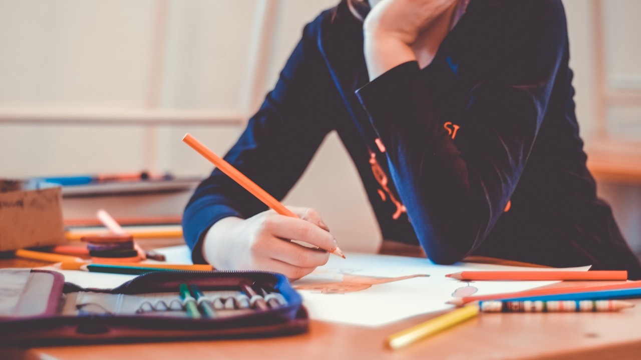 Cómo y dónde puedes cobrar tu Beca Educación Media Superior