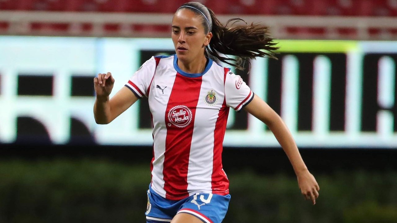 Daniela Pulido expone bajos salarios en Chivas Femenil