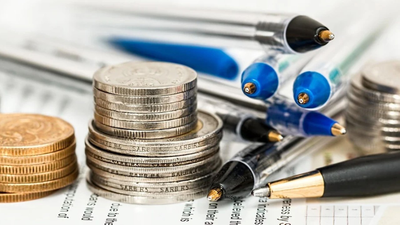 ¿Cómo ahorrar y hacer que mi dinero trabaje más duro?