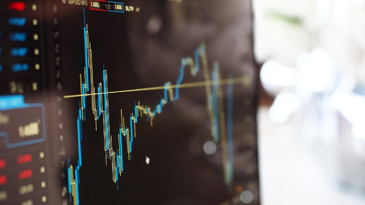 ¿Cómo comprar acciones en México? Te contamos paso a paso