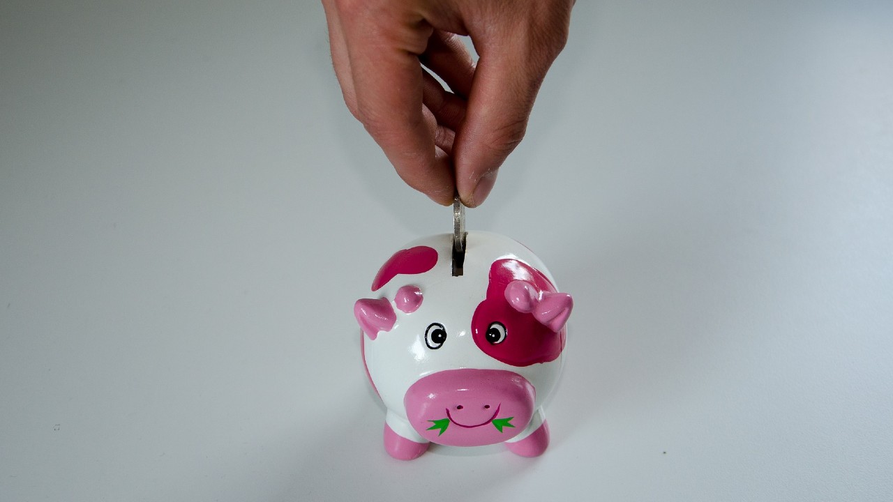 Ahorro: Ventajas y errores al realizar este hábito financiero