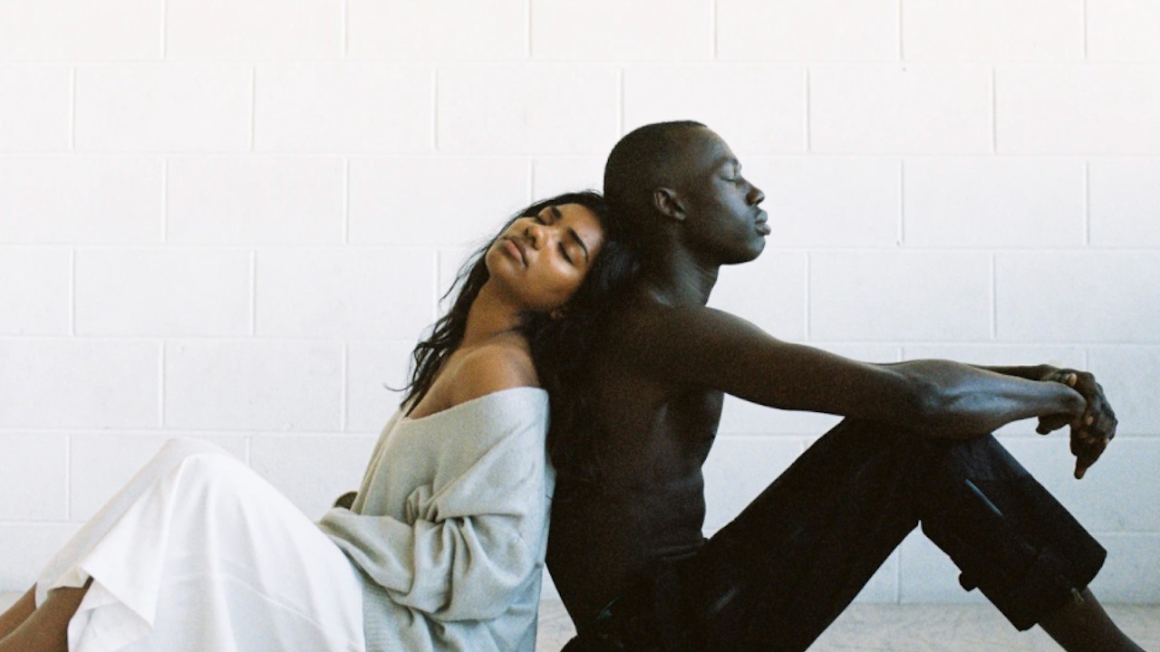 Latinos y afroamericanos pagan más en comisiones bancarias en EE.UU, según encuesta