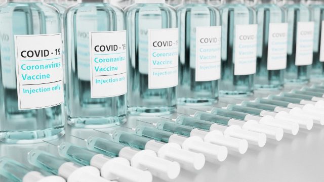 AMLO asegura que adultos mayores podrán ser vacunados contra COVID-19 sin registro