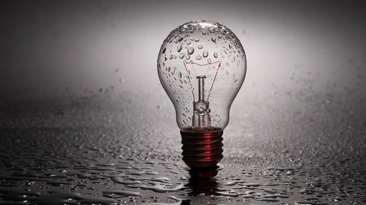 IP tiene 20 proyectos de infraestructura eléctrica en espera de aprobación: CCE