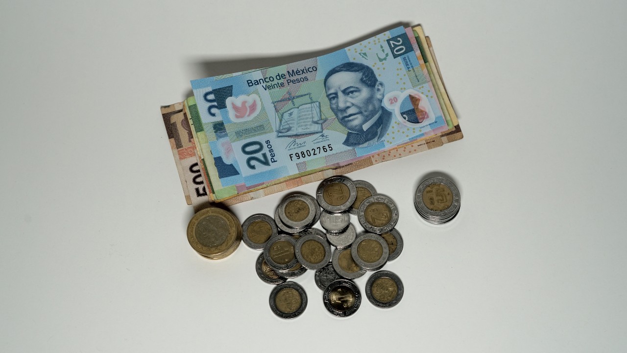 Billete de 20 pesos se vende en casi 50 mil pesos