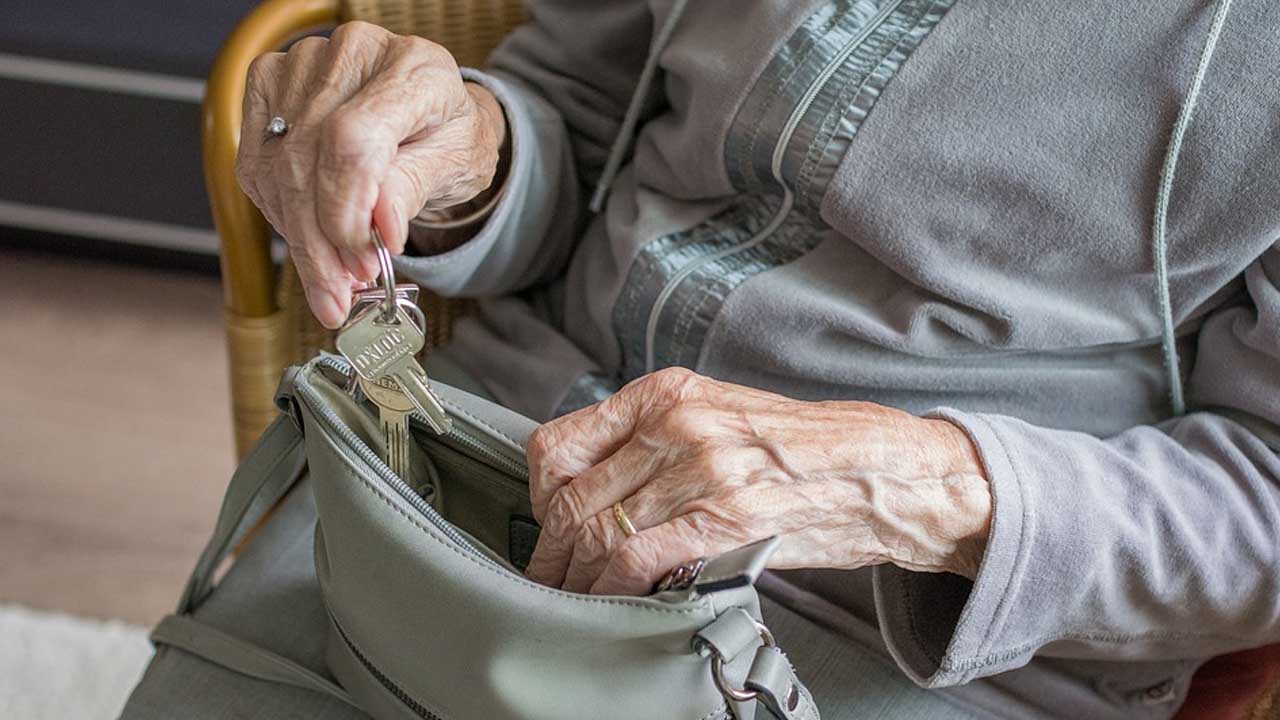 ¿Cuándo caerá el pago de mi pensión correspondiente al mes de abril?