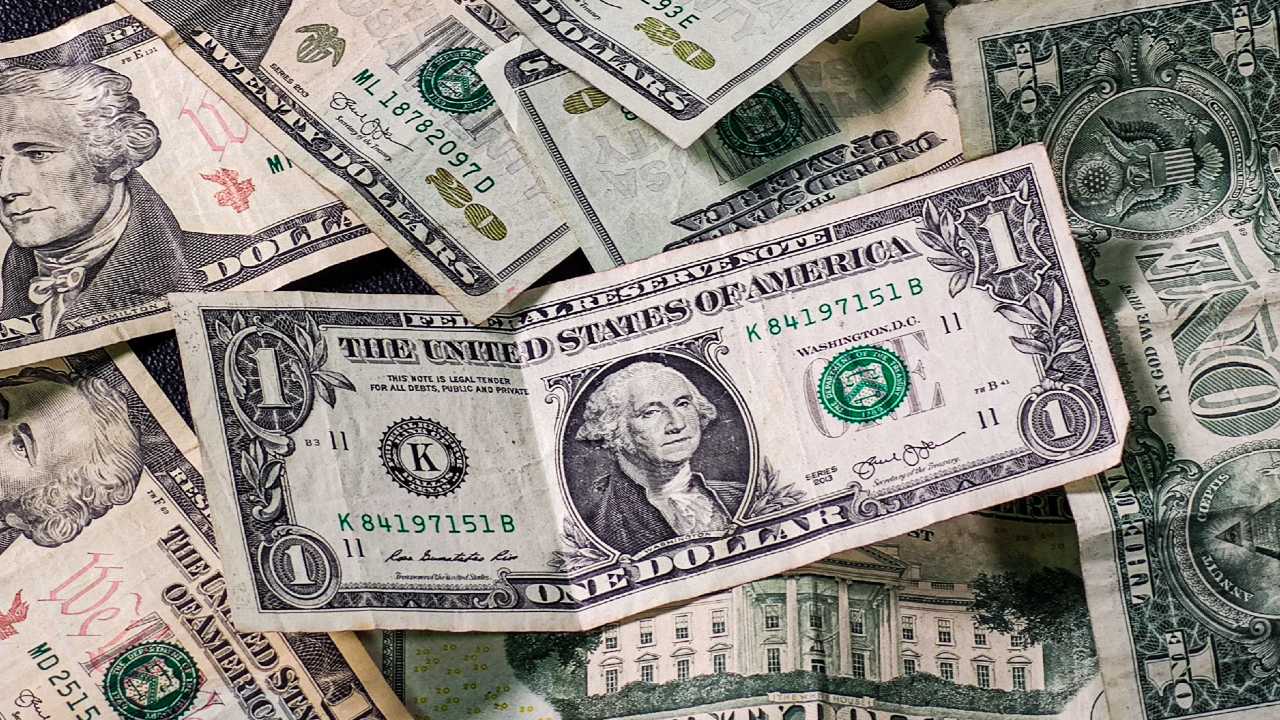 El precio del dólar hoy al cierre 08 de marzo de 2021 en México
