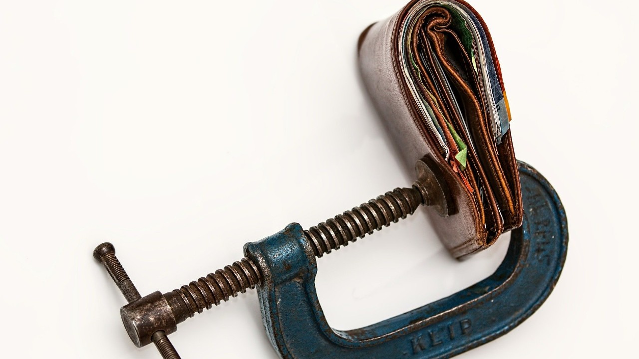 Puntos a considerar antes de pedir un préstamo para pagar deudas