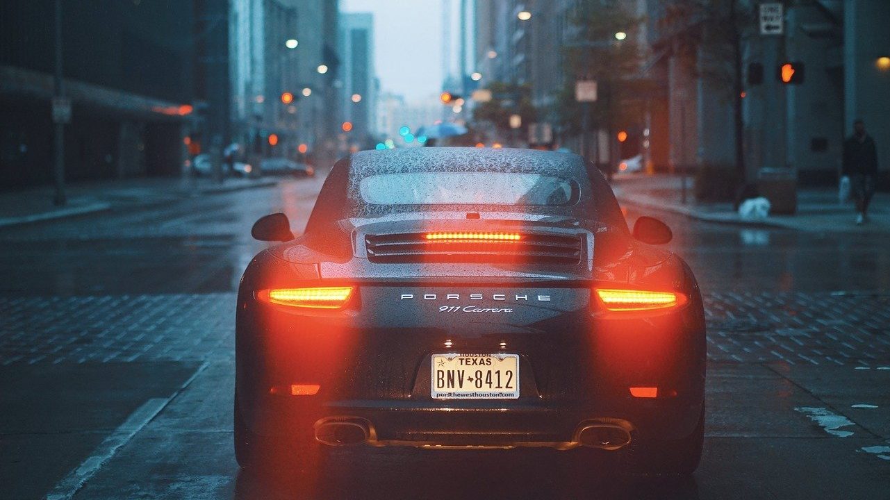 Estos factores elevan el costo del seguro de tu auto