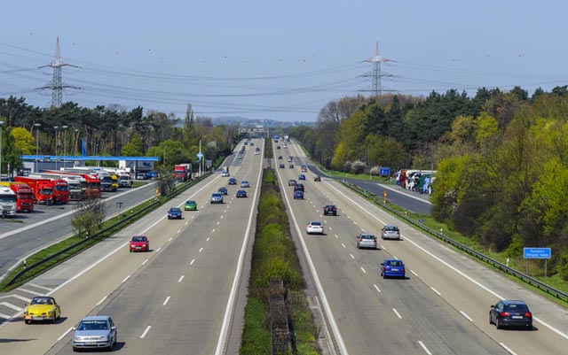 Qué autos verifican en abril