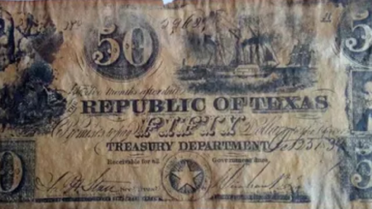 Este billete de 50 dólares se vende en 2 mil dólares
