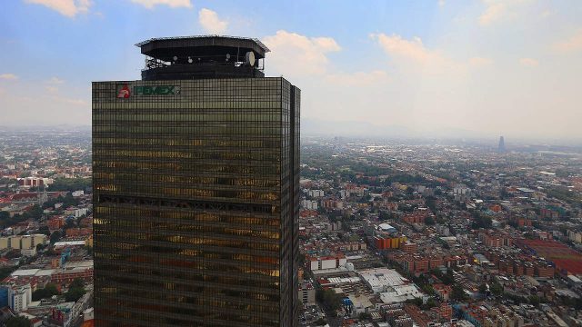 SHCP transfiere 32 mil mdp a Pemex para amortizar su deuda